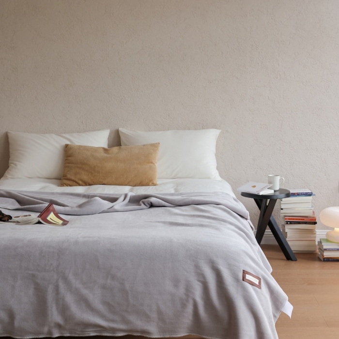 91家纺网 家纺一手货源 找家纺 法芙娜家纺 2025新款简约纯色仿羊绒毯【1m券后价格不得低于88元 1.5m券后价格不得低于148元 2m券后价格不得低于168元】 山青灰