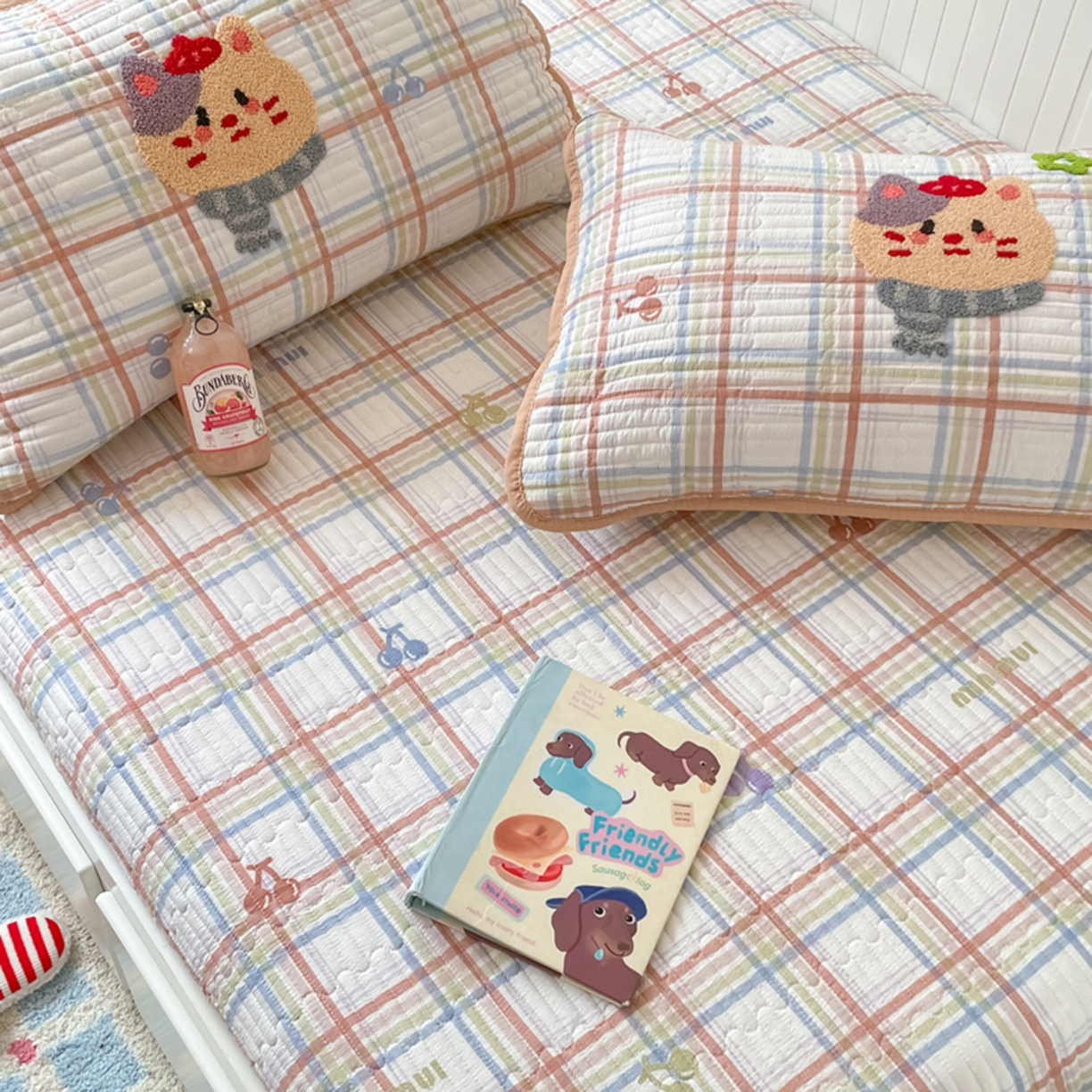 91家纺网 家纺一手货源 找家纺 云玲时尚 2025新款云感毛巾绣懒人冬季一体春秋冬被子被芯 萌萌猫