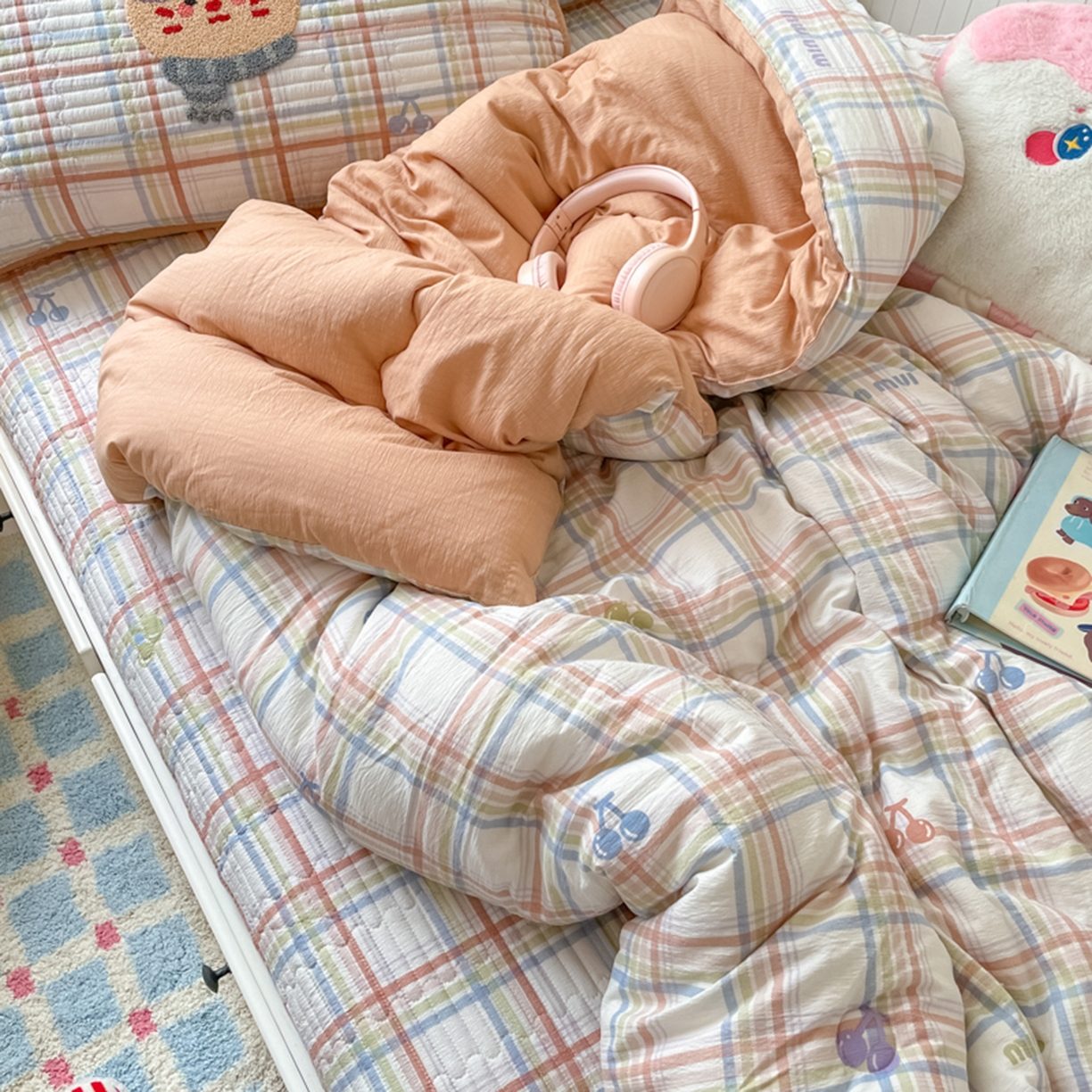 91家纺网 家纺一手货源 找家纺 云玲时尚 2025新款云感毛巾绣懒人冬季一体春秋冬被子被芯 萌萌猫