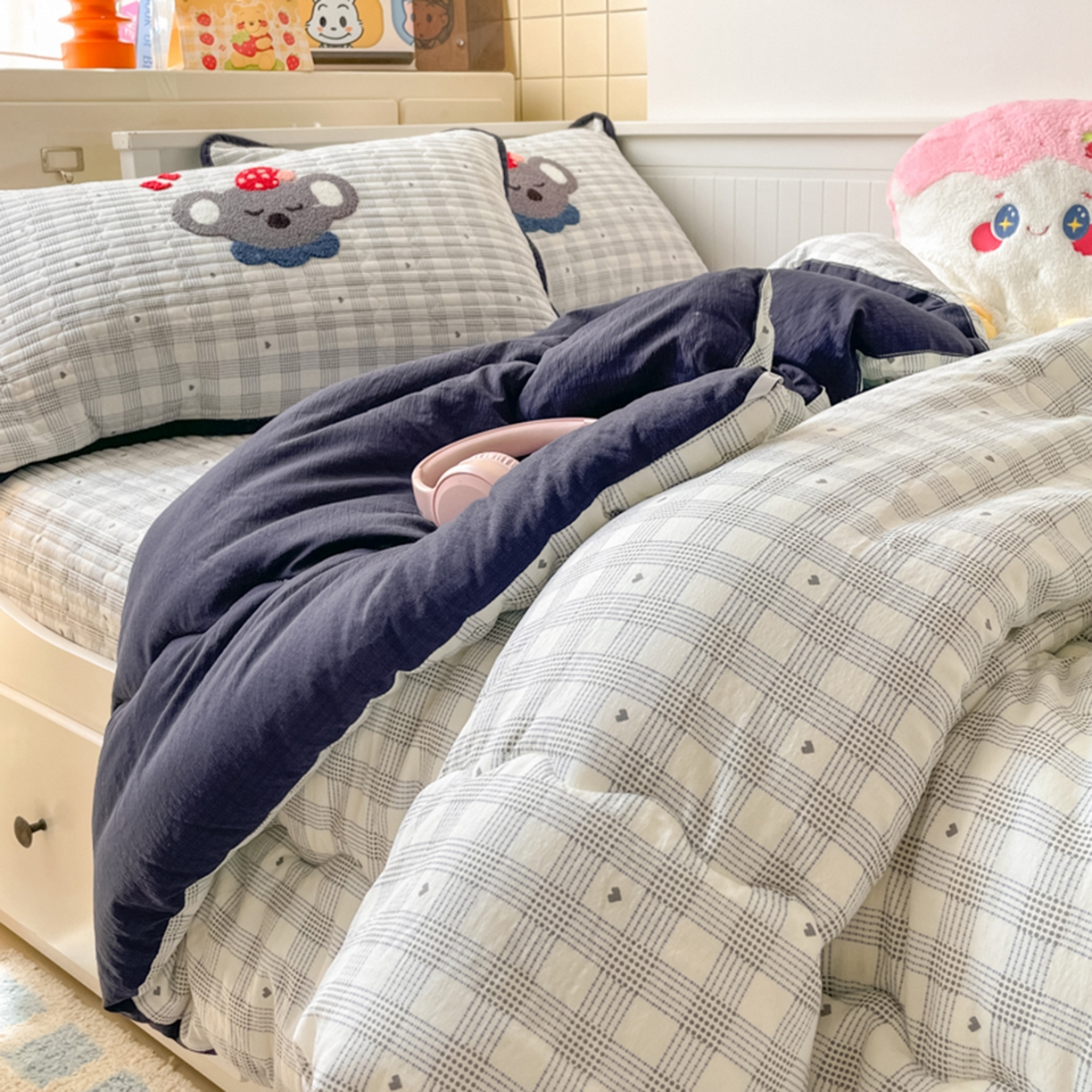 91家纺网 家纺一手货源 找家纺 云玲时尚 2025新款云感毛巾绣懒人冬季一体春秋冬被子被芯 happy考拉