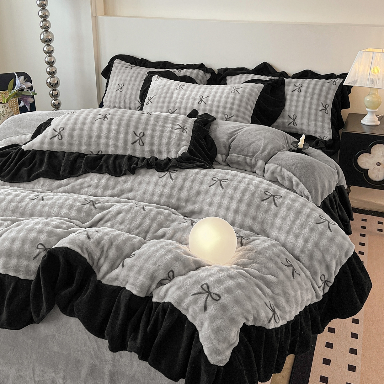 91家纺网 家纺一手货源 找家纺 （总）言熙居家纺 2025新款A类兔毛绒韩版卡通花边四件套