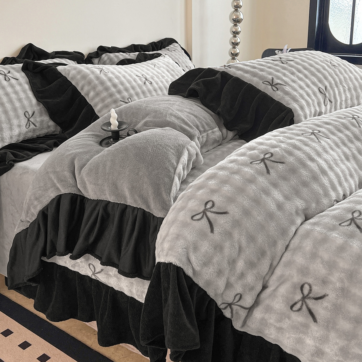 91家纺网 家纺一手货源 找家纺 （总）言熙居家纺 2025新款A类兔毛绒韩版卡通花边四件套