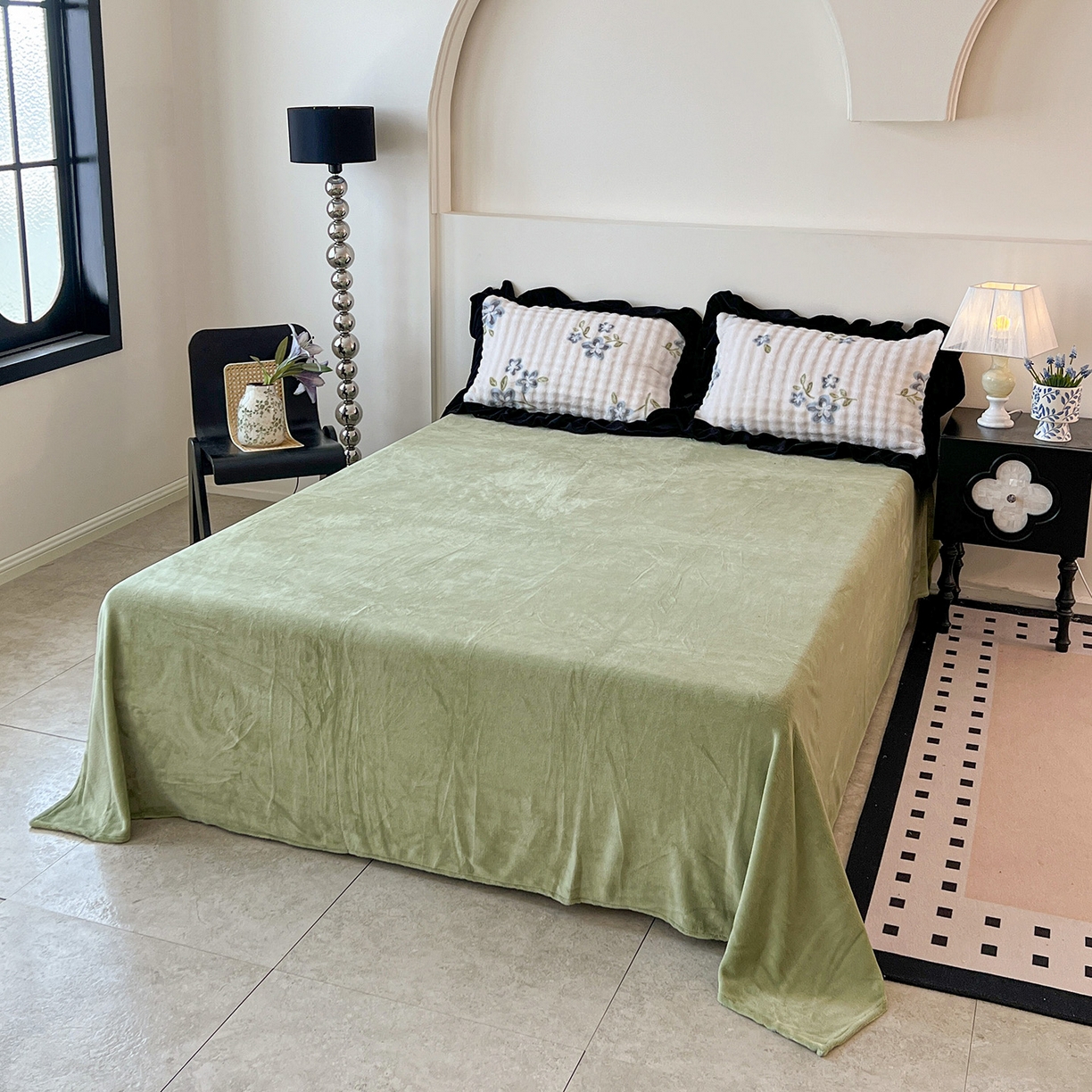 91家纺网 家纺一手货源 找家纺 言熙居家纺 2025新款A类兔毛绒韩版卡通花边四件套 映春