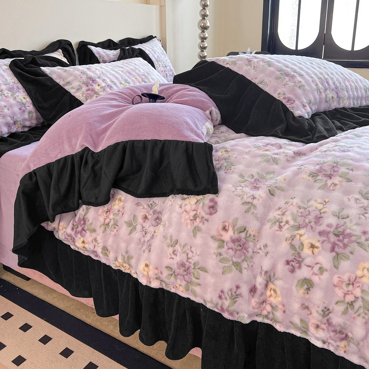 91家纺网 家纺一手货源 找家纺 言熙居家纺 2025新款A类兔毛绒韩版卡通花边四件套 花眠