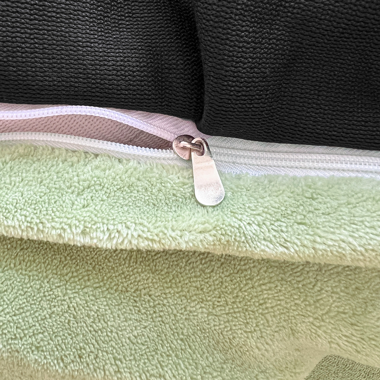 91家纺网 家纺一手货源 找家纺 言熙居家纺 2025新款A类兔毛绒韩版卡通花边四件套 映春