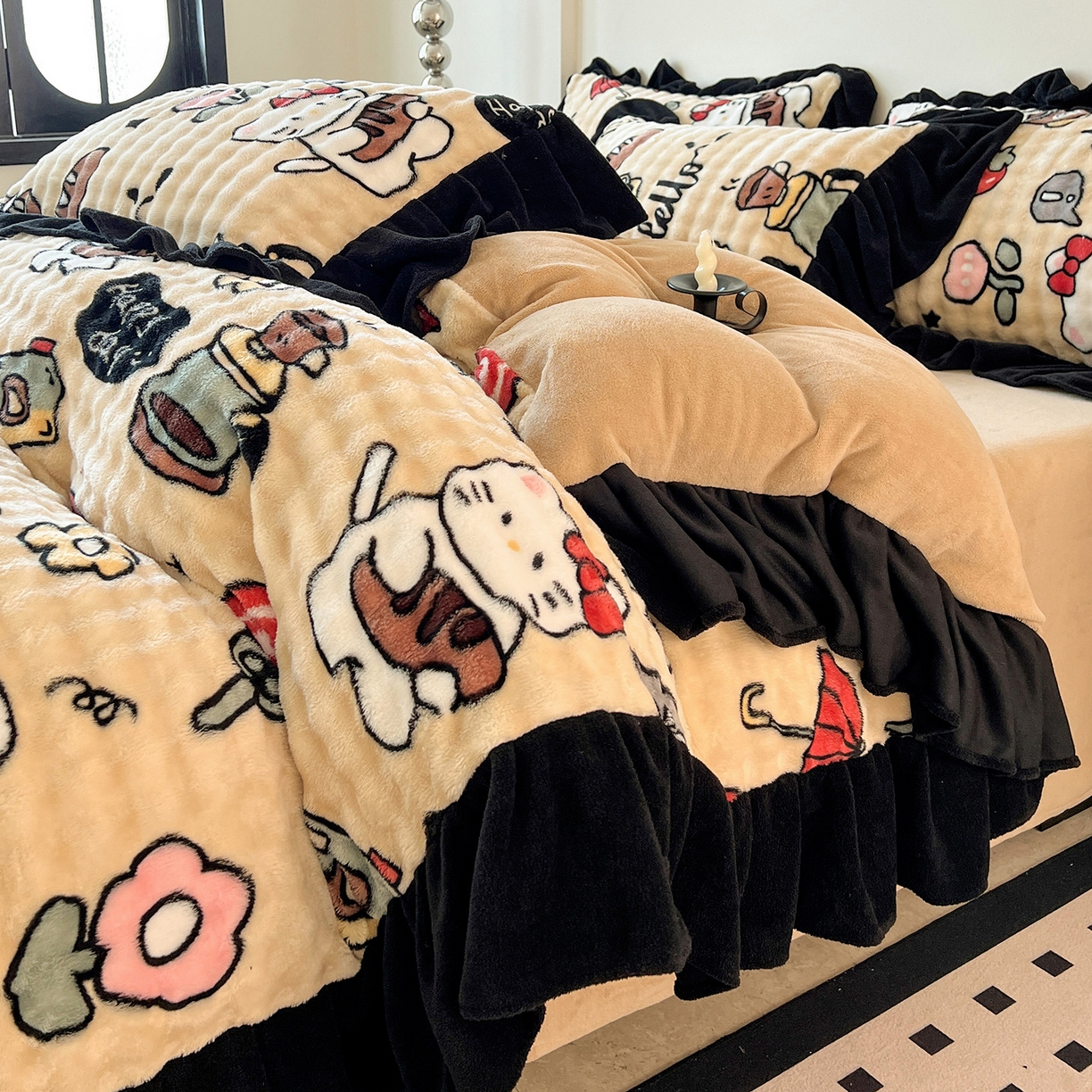 91家纺网 家纺一手货源 找家纺 言熙居家纺 2025新款A类兔毛绒韩版卡通花边四件套 休闲一刻