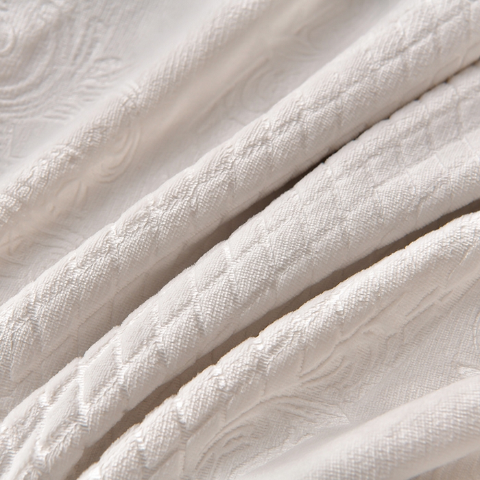 91家纺网 家纺一手货源 找家纺 （总）星窝 2025新款高克重直播爆款纯色欧式雕花绒牛奶绒四件套 