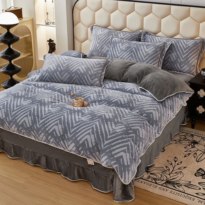 91家纺网 家纺一手货源 找家纺 （总）栩裕 2025新款7斤重牛奶金貂绒印花牛奶绒四件套