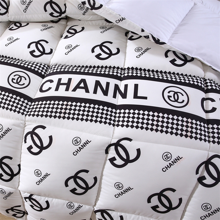 91家纺网 家纺一手货源 找家纺 好老表被业 2025新款印花羽丝绒冬被被子被芯 轻奢白