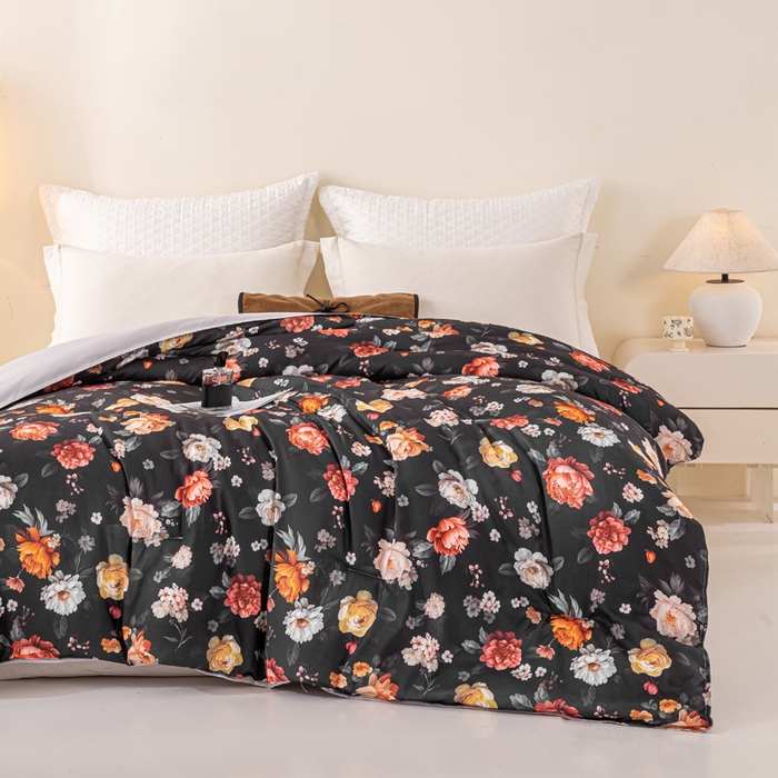 91家纺网 家纺一手货源 找家纺 好老表被业 2025新款印花云朵棉冬被四季被被子被芯 暗夜繁花