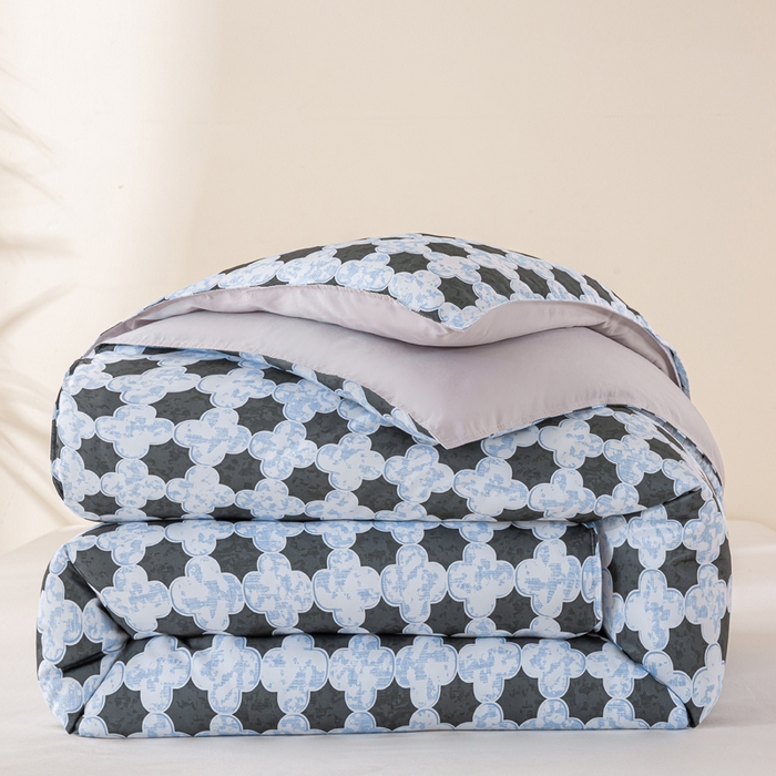 91家纺网 家纺一手货源 找家纺 好老表被业 2025新款印花云朵棉冬被四季被被子被芯 四叶星韵