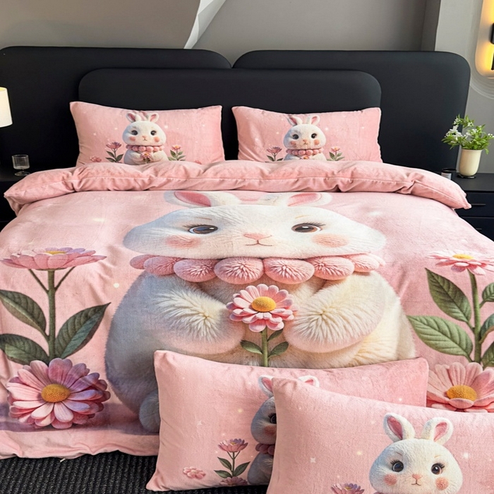 91家纺网 家纺一手货源 找家纺 宝薇 2025新款5D数码印染大卡通牛奶绒四件套 兔可爱