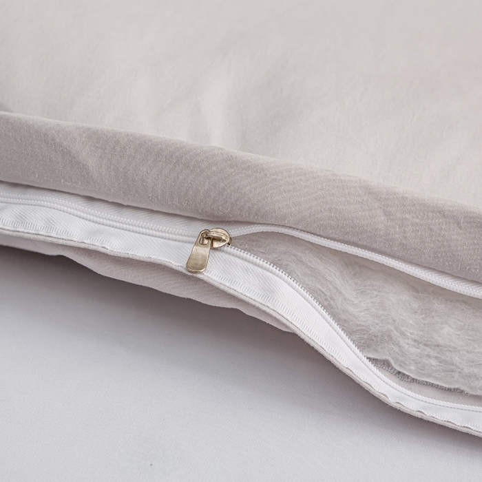 91家纺网 家纺一手货源 找家纺 好老表被业 2025新款印花云朵棉冬被四季被被子被芯 白银灰色