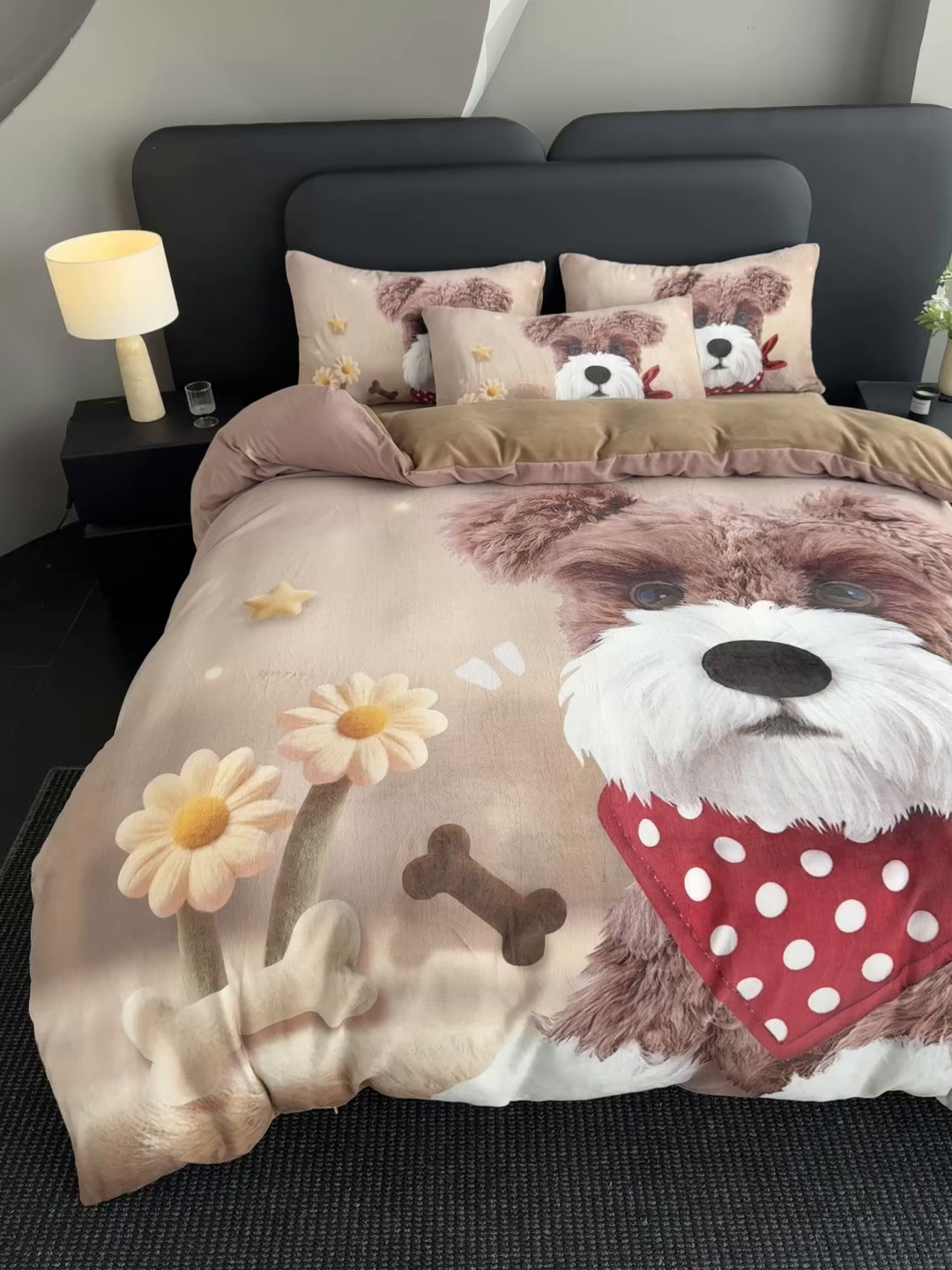 91家纺网 家纺一手货源 找家纺 宝薇 2025新款5D数码印染大卡通牛奶绒四件套 汪星人