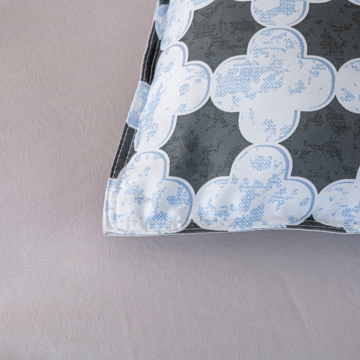 91家纺网 家纺一手货源 找家纺 好老表被业 2025新款印花云朵棉冬被四季被被子被芯 四叶星韵