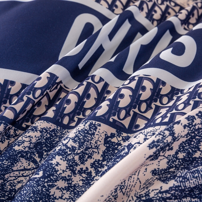 91家纺网 家纺一手货源 找家纺 好老表被业 2025新款印花云朵棉冬被四季被被子被芯 墨蓝丛林