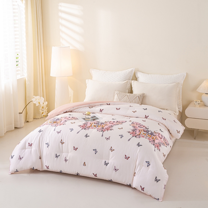 91家纺网 家纺一手货源 找家纺 好老表被业 2025新款印花云朵棉冬被四季被被子被芯 暖彩蝶居