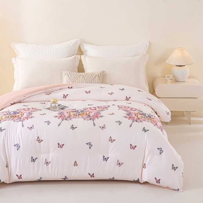 91家纺网 家纺一手货源 找家纺 好老表被业 2025新款印花云朵棉冬被四季被被子被芯 暖彩蝶居