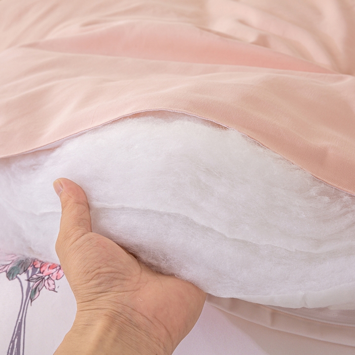 91家纺网 家纺一手货源 找家纺 好老表被业 2025新款印花云朵棉冬被四季被被子被芯 暖彩蝶居