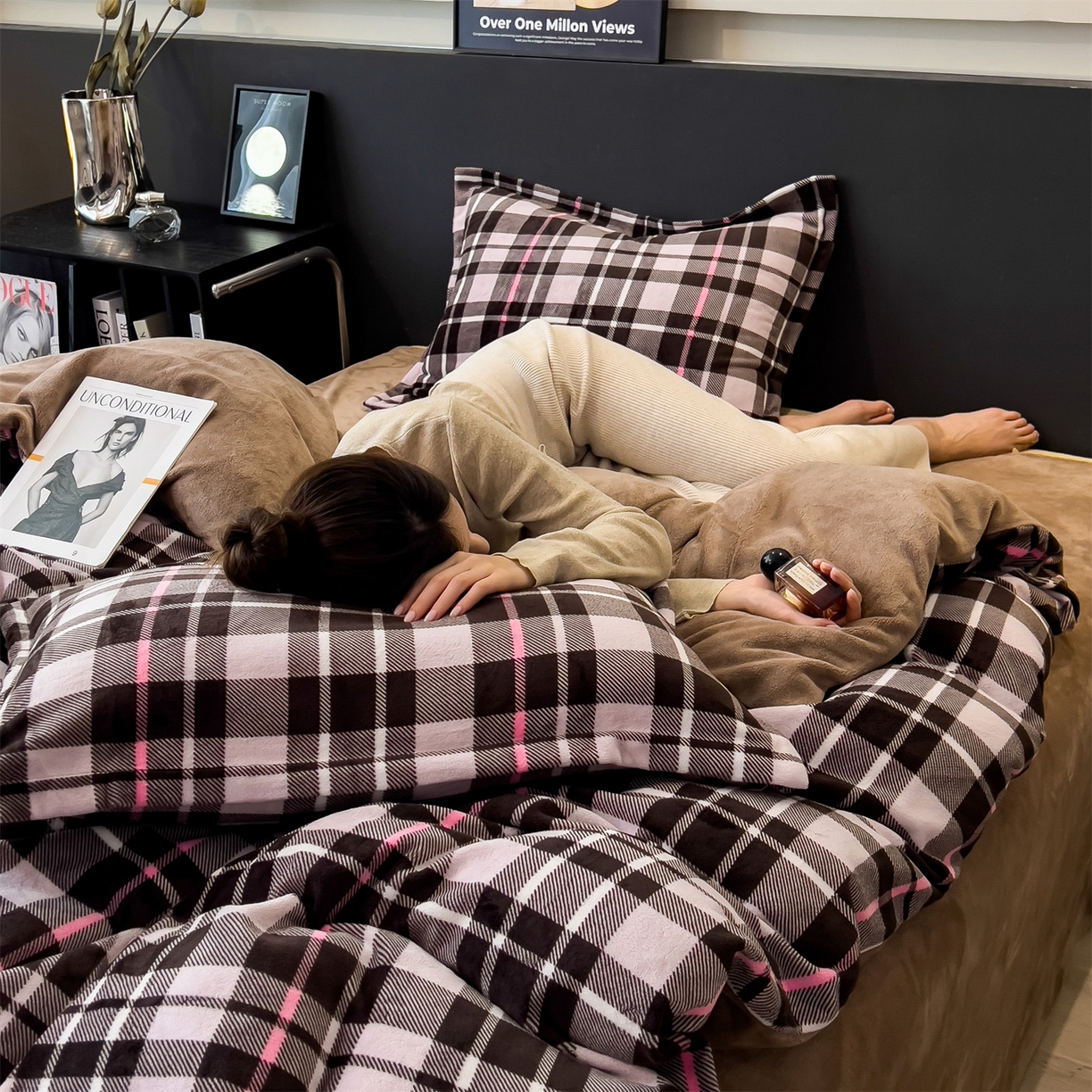 91家纺网 家纺一手货源 找家纺 （总）五月家纺 2025新款中古无印风A类230克牛奶绒四件套