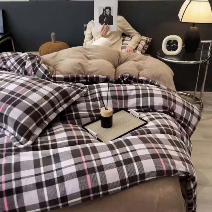 91家纺网 家纺一手货源 找家纺 （总）五月家纺 2025新款中古无印风A类230克牛奶绒四件套