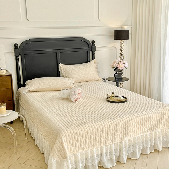 91家纺网 家纺一手货源 找家纺 胜权家纺 2025秋冬新款A类全消光高克重5D雕花牛奶绒夹棉床盖单品系列 奥威亚米