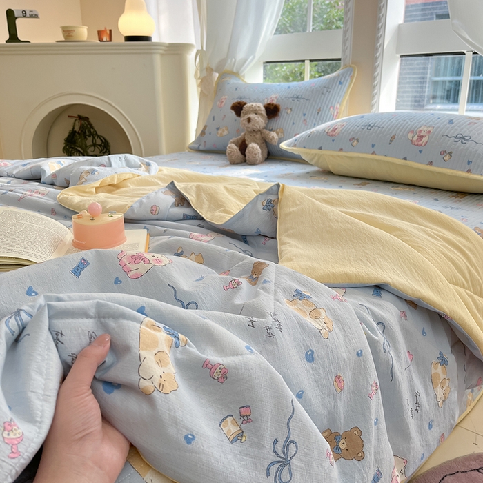 91家纺网 家纺一手货源 找家纺 澜妃 2025春夏新款云感双层纱夏被夏凉被空调被四件套 童话世界