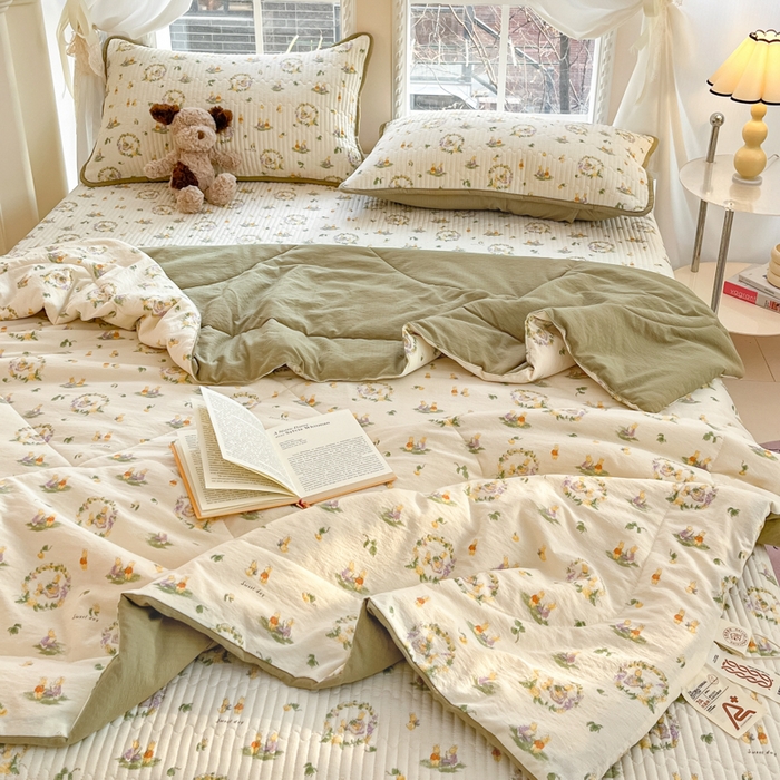 91家纺网 家纺一手货源 找家纺 澜妃 2025春夏新款云感双层纱夏被夏凉被空调被四件套 庄园兔