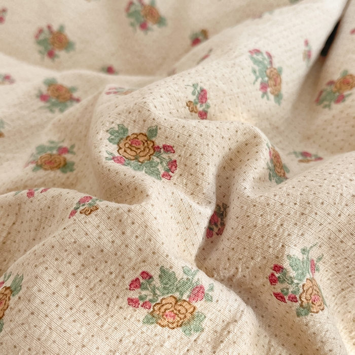 91家纺网 家纺一手货源 找家纺 澜妃 2025春夏新款云感双层纱夏被夏凉被空调被四件套 春芽