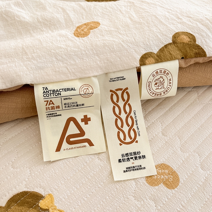 91家纺网 家纺一手货源 找家纺 澜妃 2025春夏新款云感双层纱夏被夏凉被空调被四件套 快乐小熊