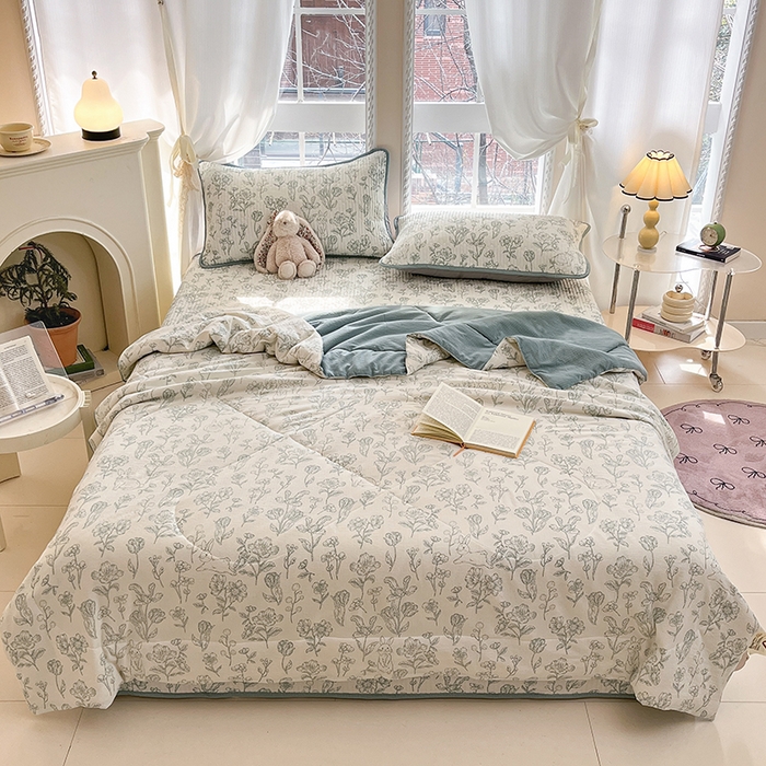 91家纺网 家纺一手货源 找家纺 澜妃 2025春夏新款云感双层纱夏被夏凉被空调被四件套 花开漫漫