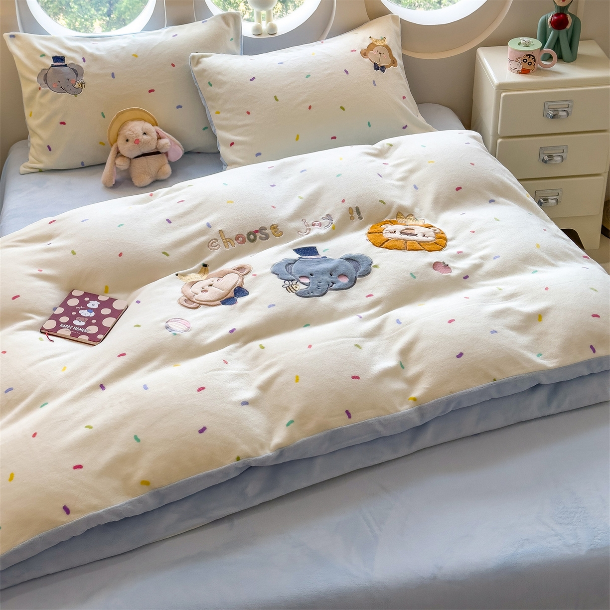 91家纺网 家纺一手货源 找家纺 （总）五月家纺 2025新款A类半消光牛奶绒贴布绒四件套