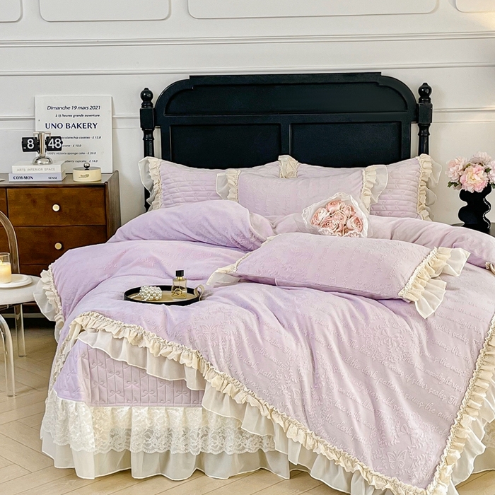 胜权家纺 2025秋冬新款A类全消光高克重5D雕花牛奶绒夹棉床盖四件套系列 奥威亚-紫