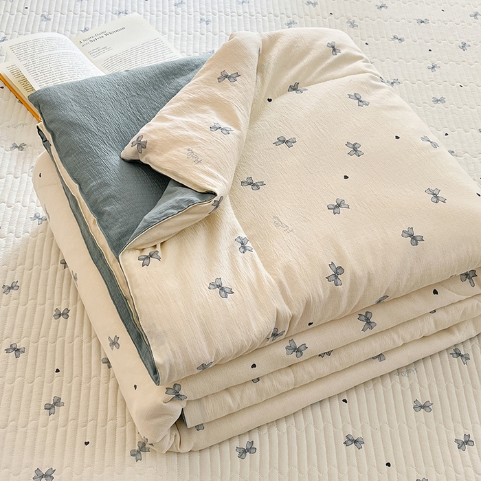 91家纺网 家纺一手货源 找家纺 （总）澜妃 2025春夏新款云感双层纱夏被夏凉被空调被四件套