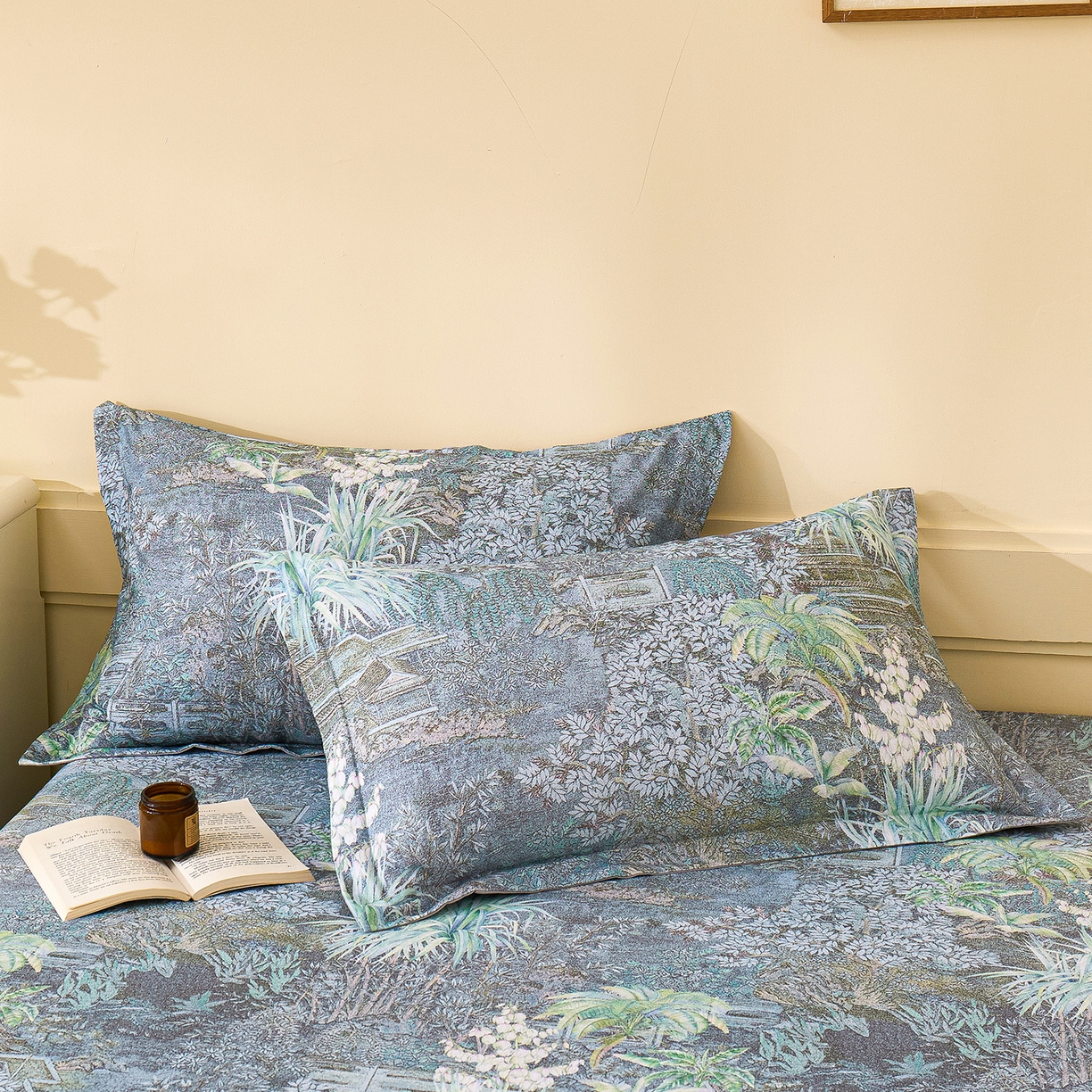 91家纺网 家纺一手货源 找家纺 元元家居（元元被业） 2025秋冬新款全棉纯棉磨毛印花单床单 繁花点缀