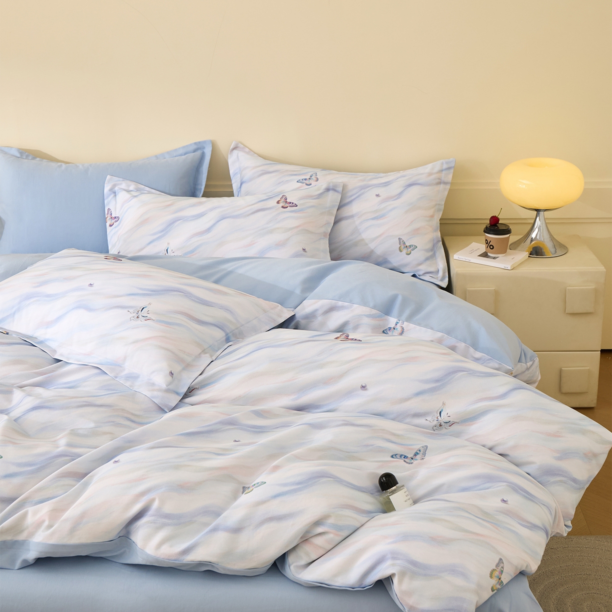 91家纺网 家纺一手货源 找家纺 元元家居（元元被业） 2025秋冬新款全棉纯棉磨毛印花四件套 蝶梦星河