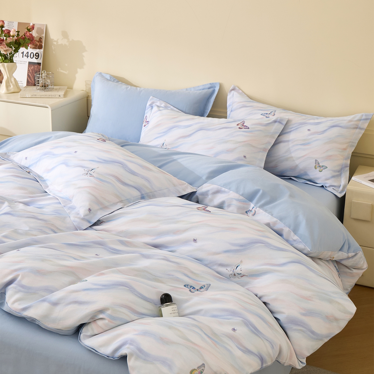 91家纺网 家纺一手货源 找家纺 元元家居（元元被业） 2025秋冬新款全棉纯棉磨毛印花四件套 蝶梦星河