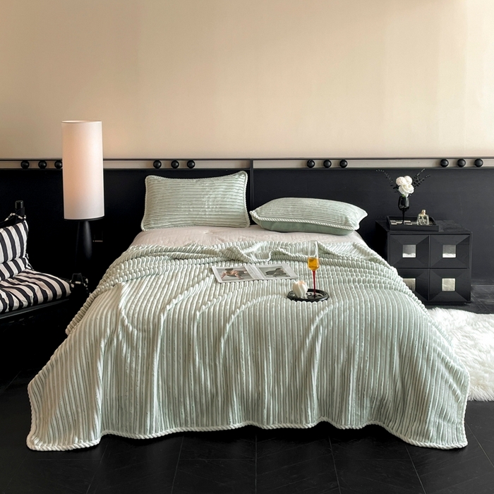 91家纺网 家纺一手货源 找家纺 小叮当家纺仓储工厂店 2025新款亲肤舒适成品抽条阳离子毛毯毯子-阳离子 阳离子-绿