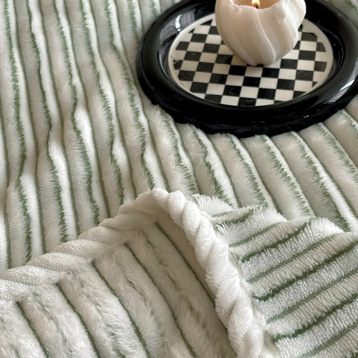 91家纺网 家纺一手货源 找家纺 小叮当家纺仓储工厂店 2025新款亲肤舒适成品抽条阳离子毛毯毯子-阳离子 阳离子-绿