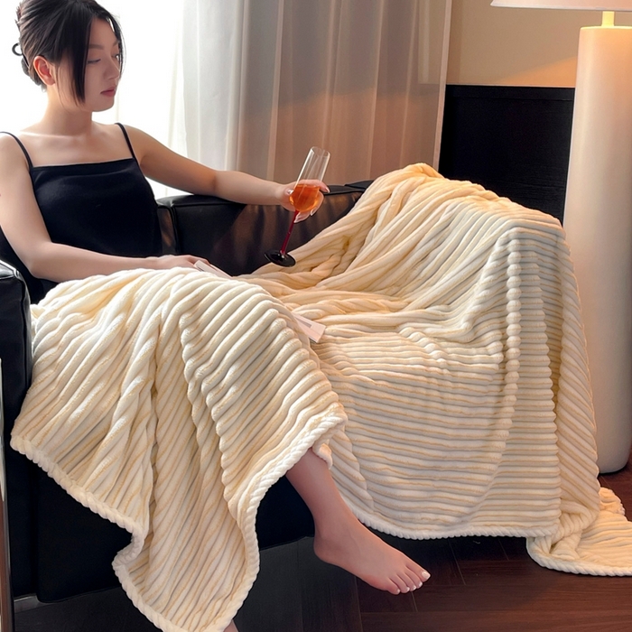 91家纺网 家纺一手货源 找家纺 小叮当家纺仓储工厂店 2025新款亲肤舒适成品抽条阳离子毛毯毯子-阳离子 阳离子-黄