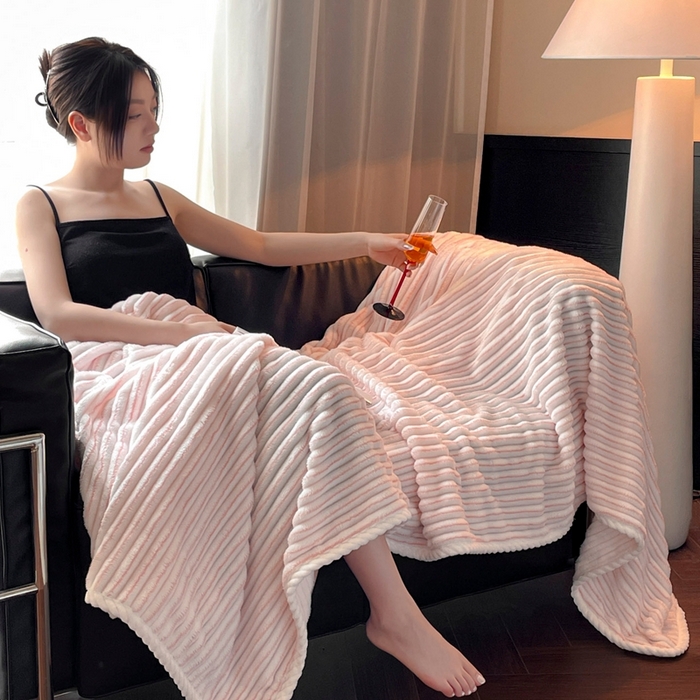 91家纺网 家纺一手货源 找家纺 小叮当家纺仓储工厂店 2025新款亲肤舒适成品抽条阳离子毛毯毯子-阳离子 阳离子-粉