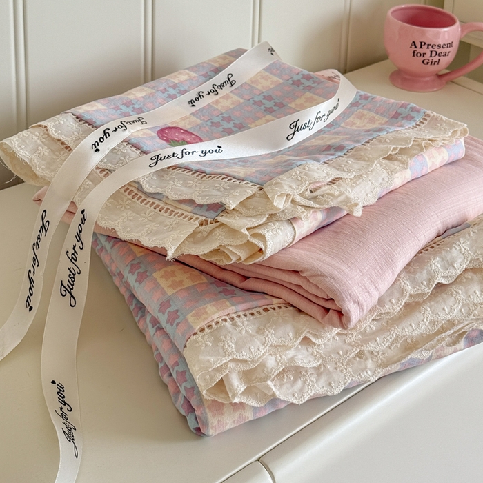 91家纺网 家纺一手货源 找家纺 （总）澜妃 2025新款云感双层纱镂空花边四件套