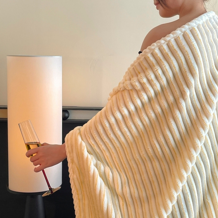 91家纺网 家纺一手货源 找家纺 小叮当家纺仓储工厂店 2025新款亲肤舒适成品抽条阳离子毛毯毯子-阳离子 阳离子-黄