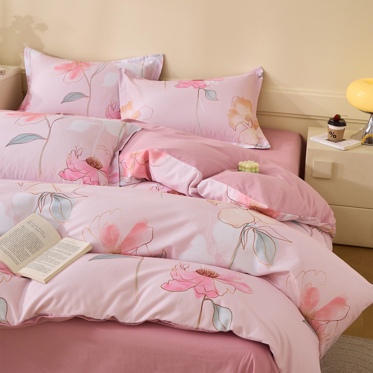 91家纺网 家纺一手货源 找家纺 元元家居（元元被业） 2025秋冬新款全棉纯棉磨毛印花四件套 光韵花季