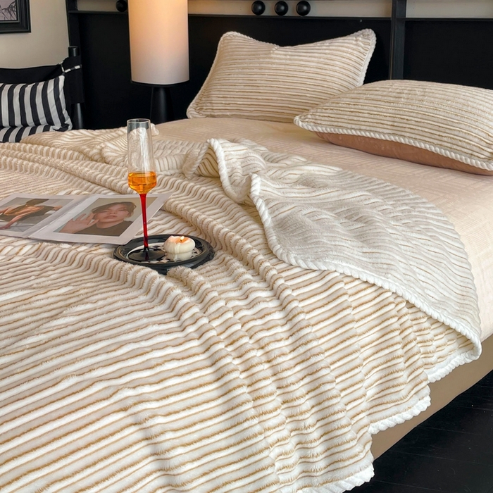 91家纺网 家纺一手货源 找家纺 小叮当家纺仓储工厂店 2025新款亲肤舒适成品抽条阳离子毛毯毯子-阳离子 阳离子-咖