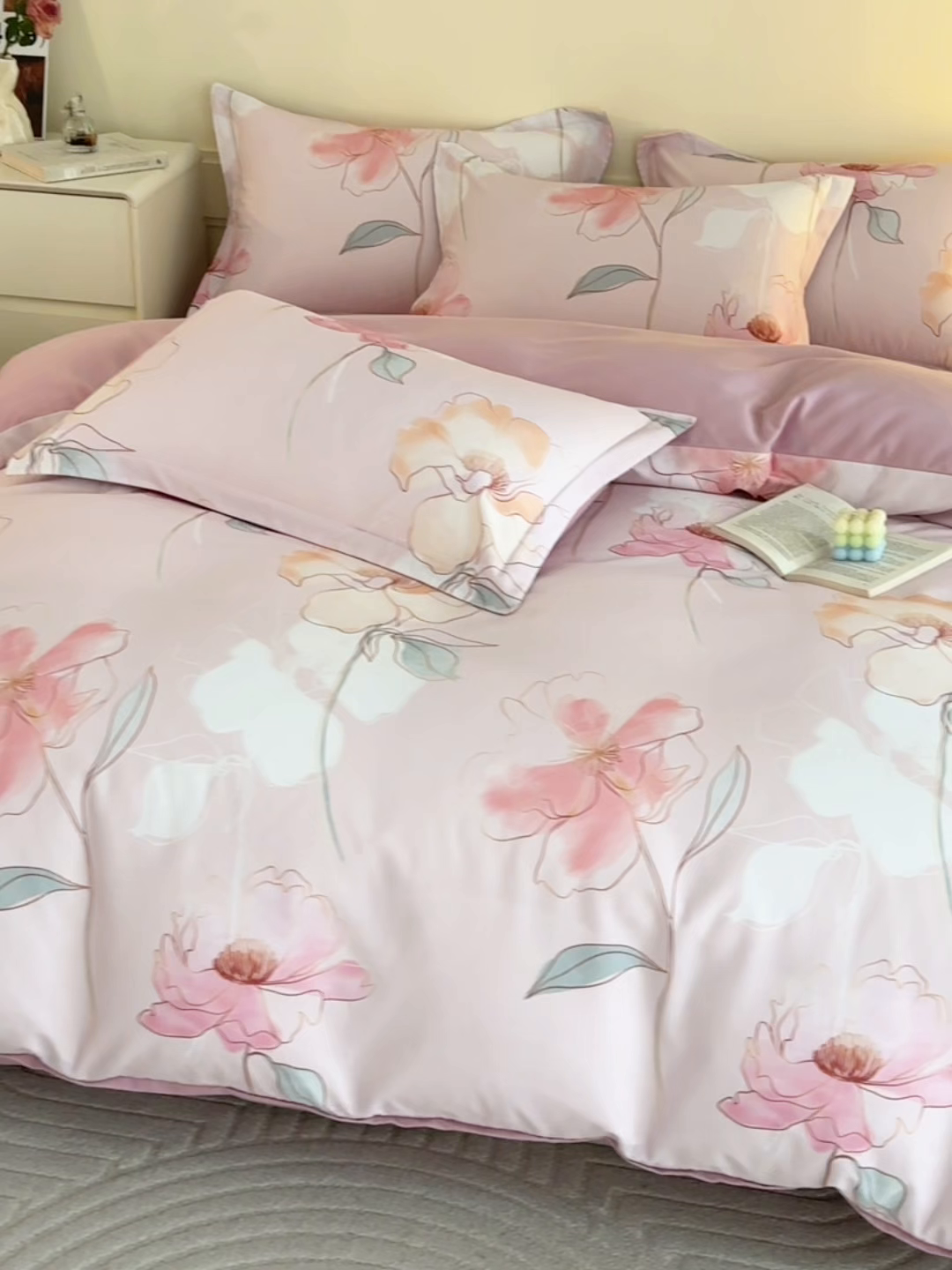 91家纺网 家纺一手货源 找家纺 元元家居（元元被业） 2025秋冬新款全棉纯棉磨毛印花四件套 光韵花季