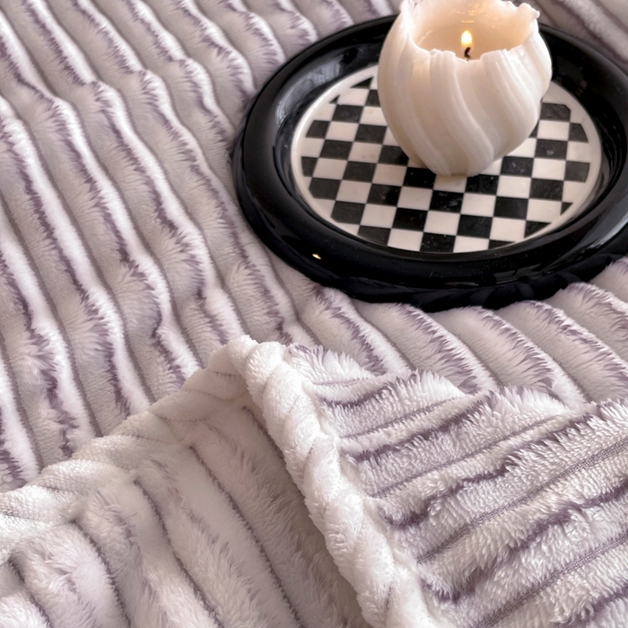 91家纺网 家纺一手货源 找家纺 小叮当家纺仓储工厂店 2025新款亲肤舒适成品抽条阳离子毛毯毯子-阳离子 阳离子-紫