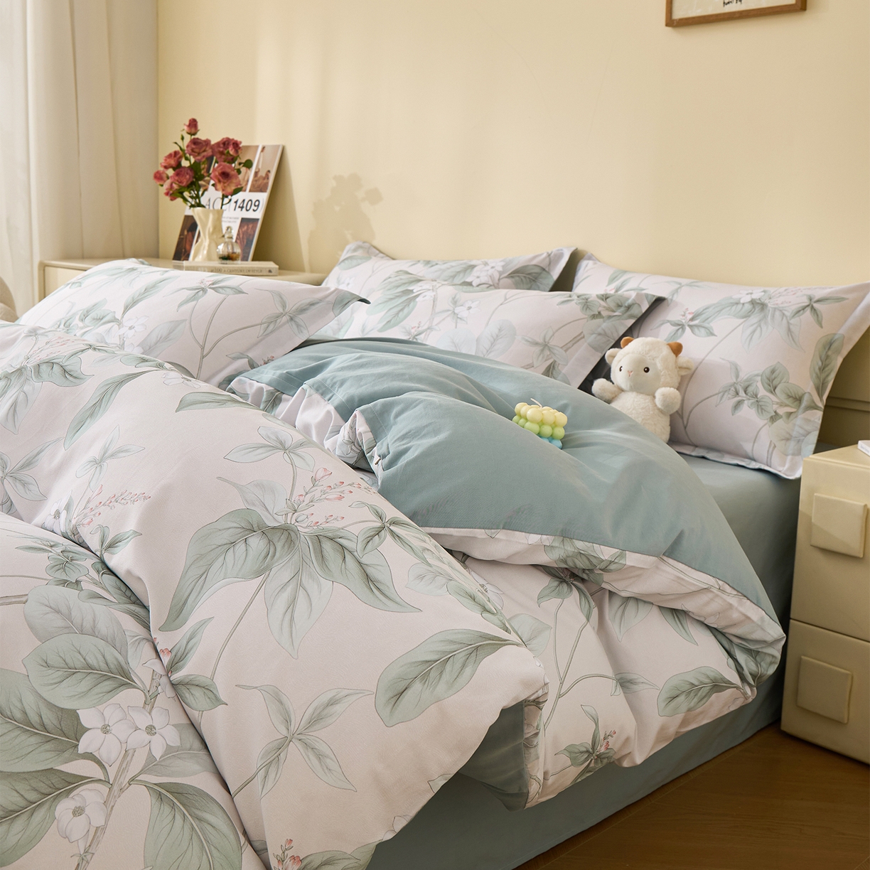 元元家居（元元被业） 2025秋冬新款全棉纯棉磨毛印花四件套 落叶白霜