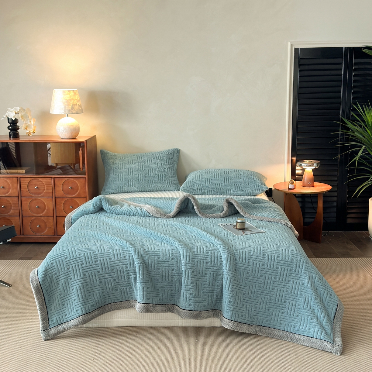 91家纺网 家纺一手货源 找家纺 欧邦 2025新款A类提花舒棉绒双面绒单层毯 半岛蓝