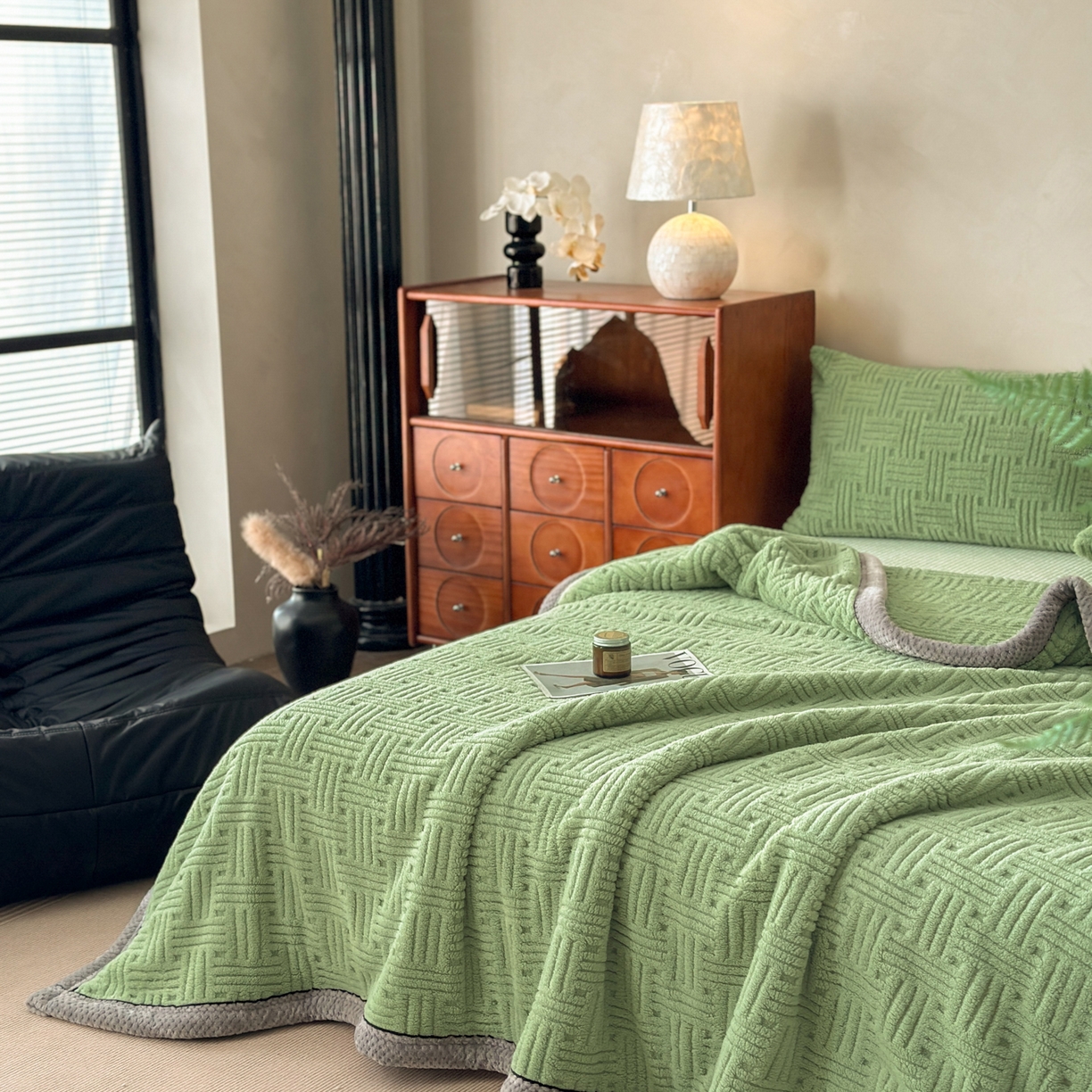 91家纺网 家纺一手货源 找家纺 欧邦 2025新款A类提花舒棉绒双面绒单层毯 青木绿